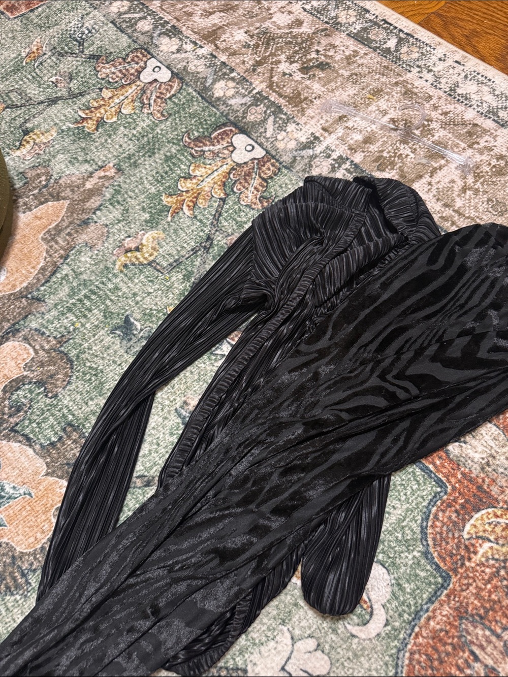 Black Women's Textured Long Sleeve Dress